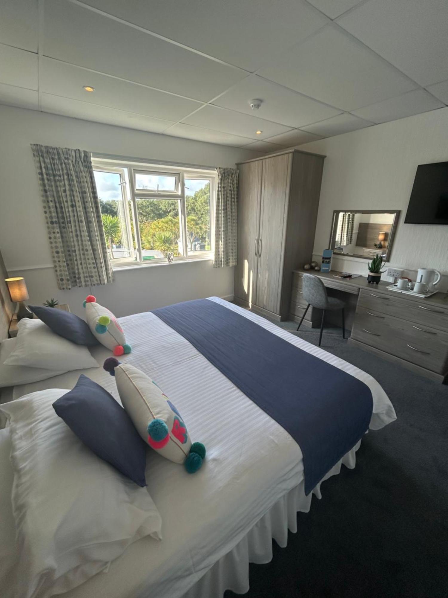 Westhill Country Hotel Saint Helier Bagian luar foto